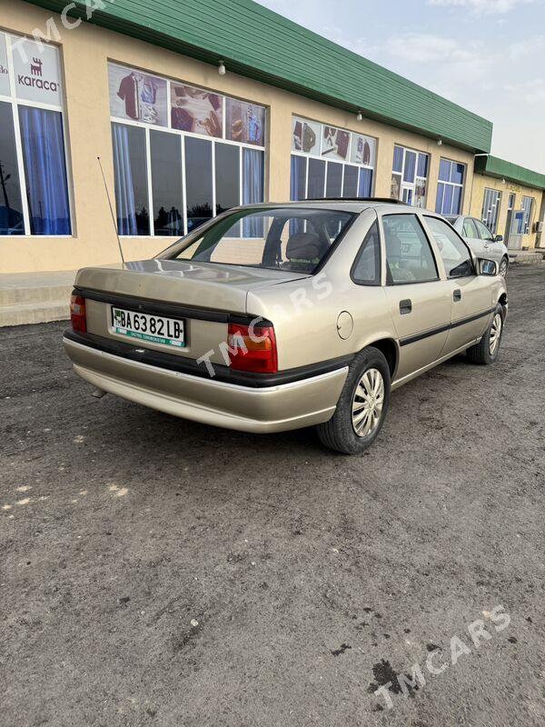 Opel Vectra 1993 - 39 000 TMT - Köýtendag - img 4