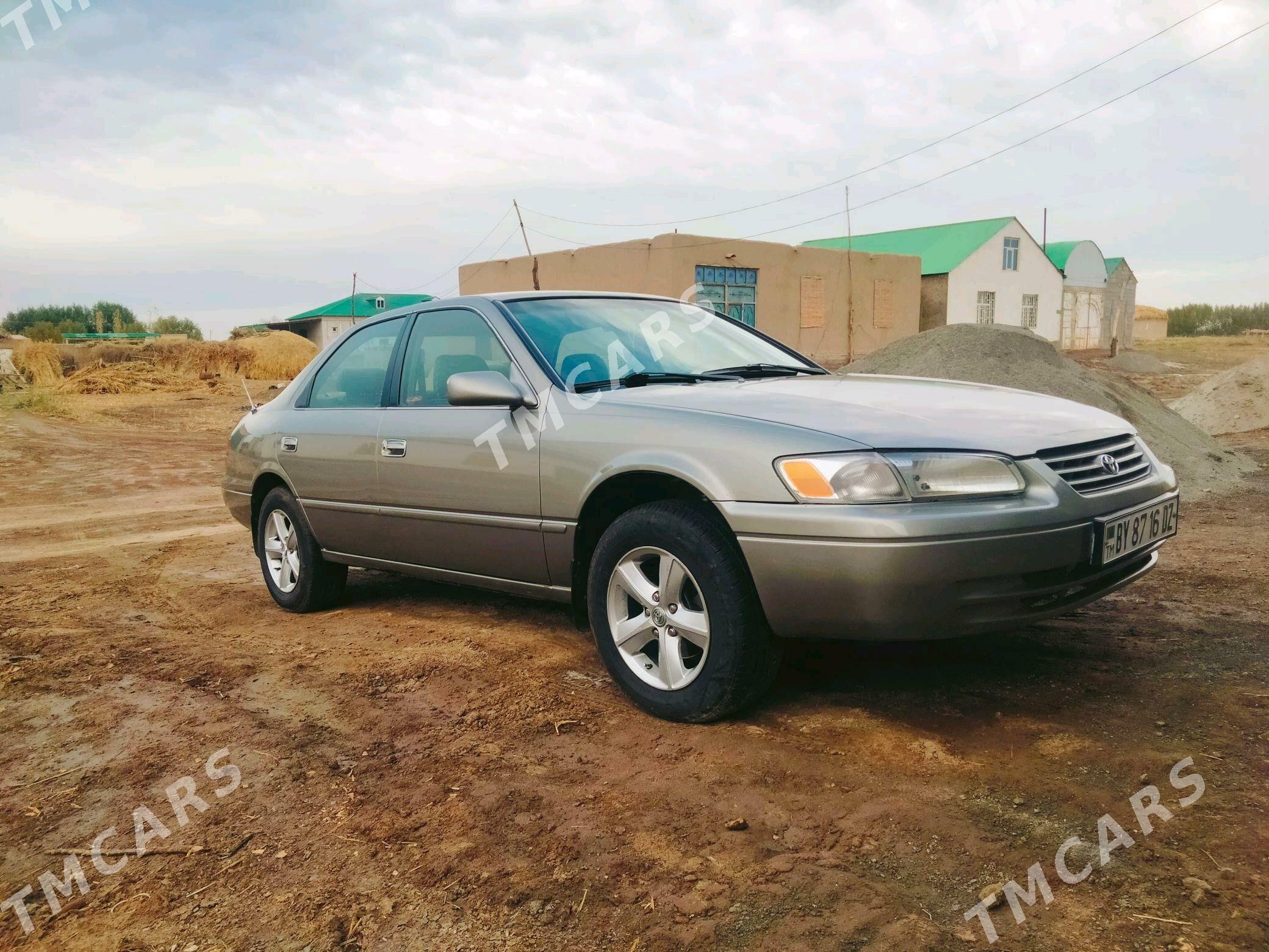 Toyota Camry 1998 - 120 000 TMT - етр. Туркменбаши - img 4