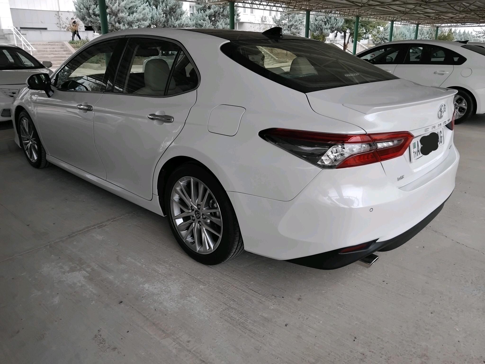 Toyota Camry 2022 - 585 000 TMT - Гуртли - img 2