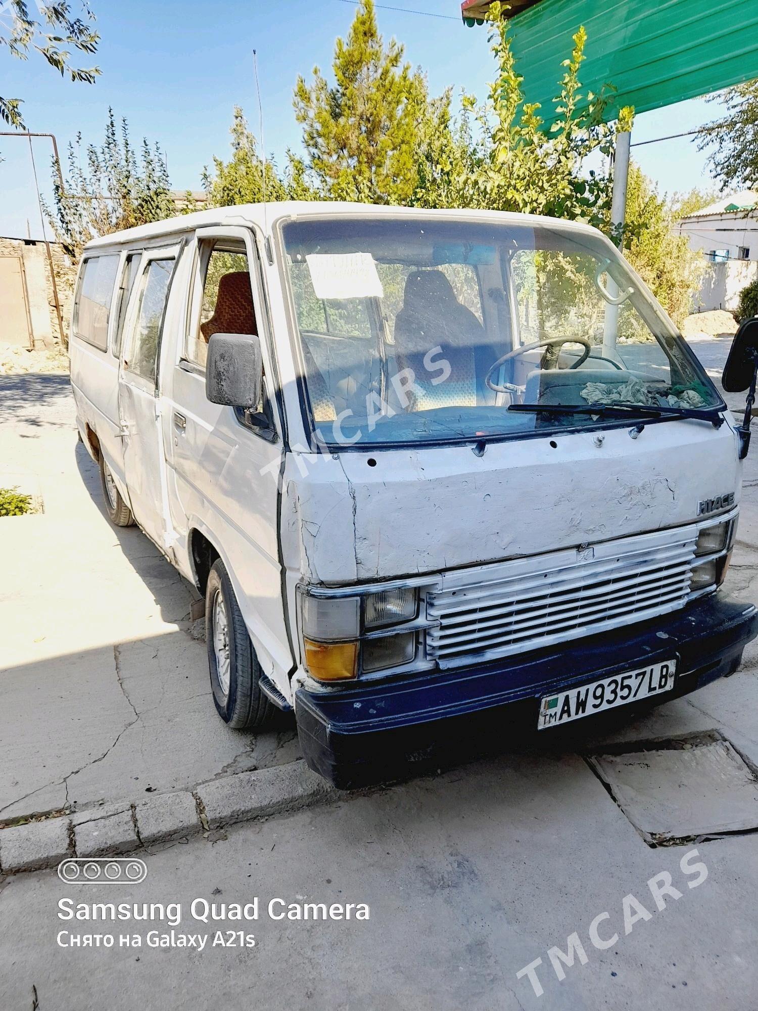 Toyota Hiace 1990 - 20 000 TMT - Köýtendag - img 2