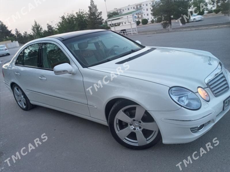 Mercedes-Benz E320 2005 - 160 000 TMT - Бузмеин - img 5