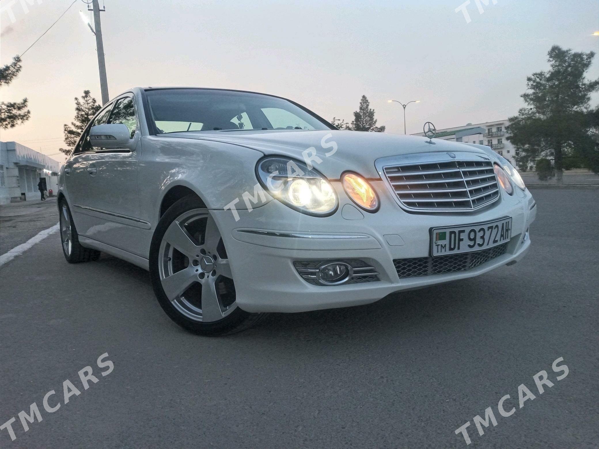 Mercedes-Benz E320 2005 - 160 000 TMT - Бузмеин - img 9