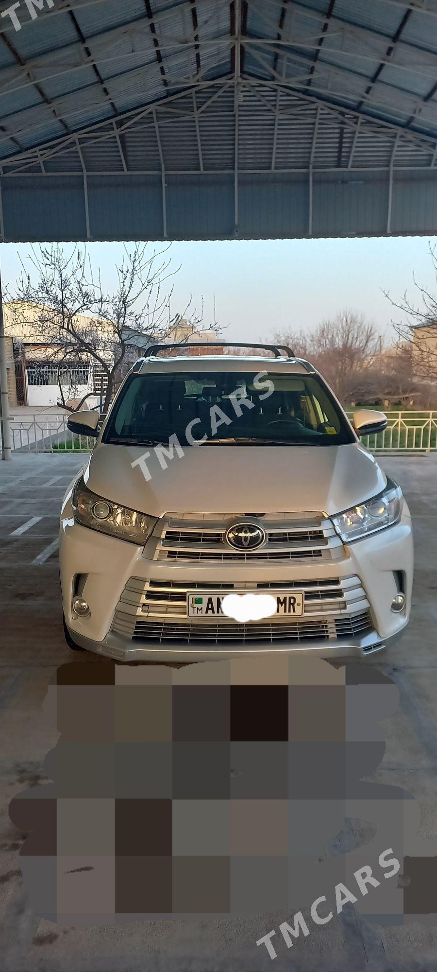 Toyota Highlander 2018 - 400 000 TMT - Mary - img 6