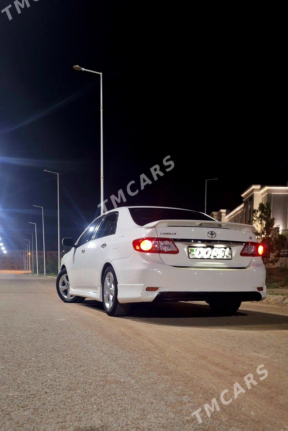 Toyota Corolla 2011 - 150 000 TMT - Daşoguz - img 2