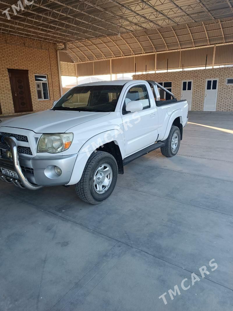 Toyota Tacoma 2012 - 210 000 TMT - Mary - img 3