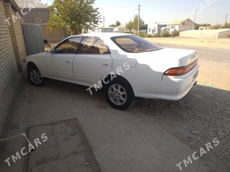 Toyota Mark II 1994 - 32 000 TMT - Мургап - img 3