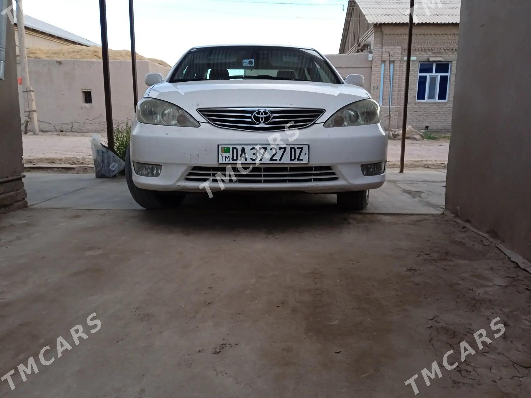 Toyota Camry 2002 - 144 000 TMT - Daşoguz - img 2