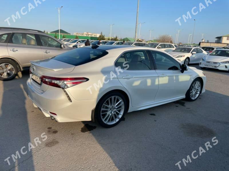 Toyota Camry 2018 - 385 000 TMT - Кипджак - img 6