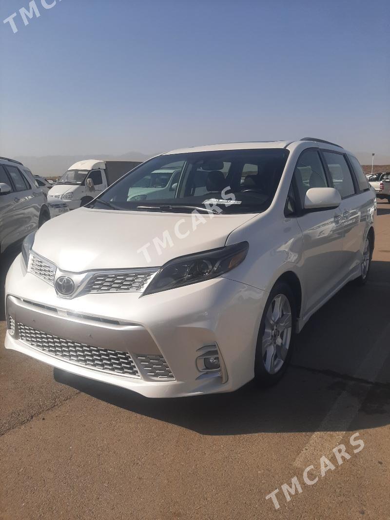 Toyota Sienna 2018 - 353 000 TMT - Aşgabat - img 3