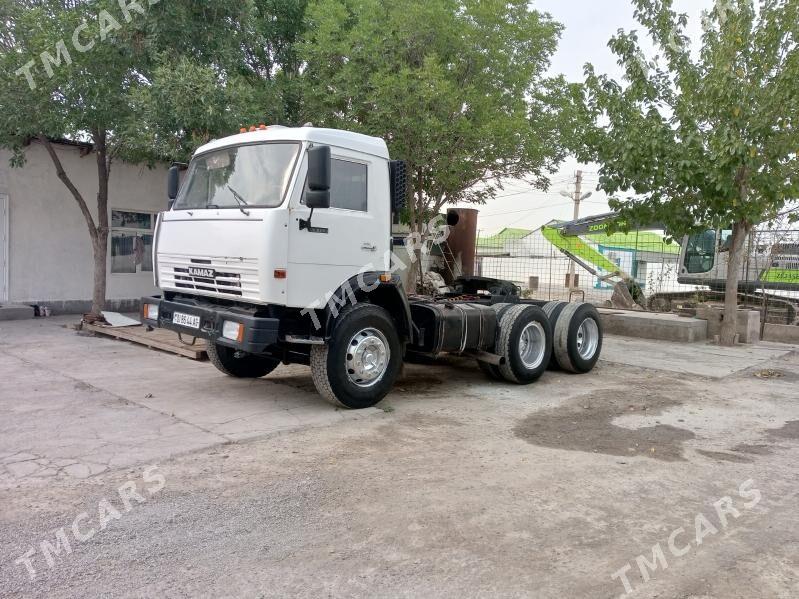 Kamaz 6520 2008 - 200 000 TMT - Гуртли - img 3