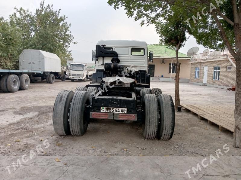 Kamaz 6520 2008 - 200 000 TMT - Гуртли - img 6