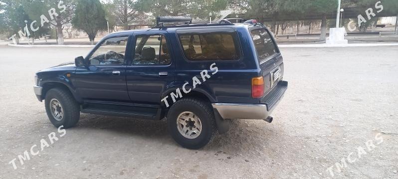 Toyota 4Runner 1995 - 50 000 TMT - Балканабат - img 2