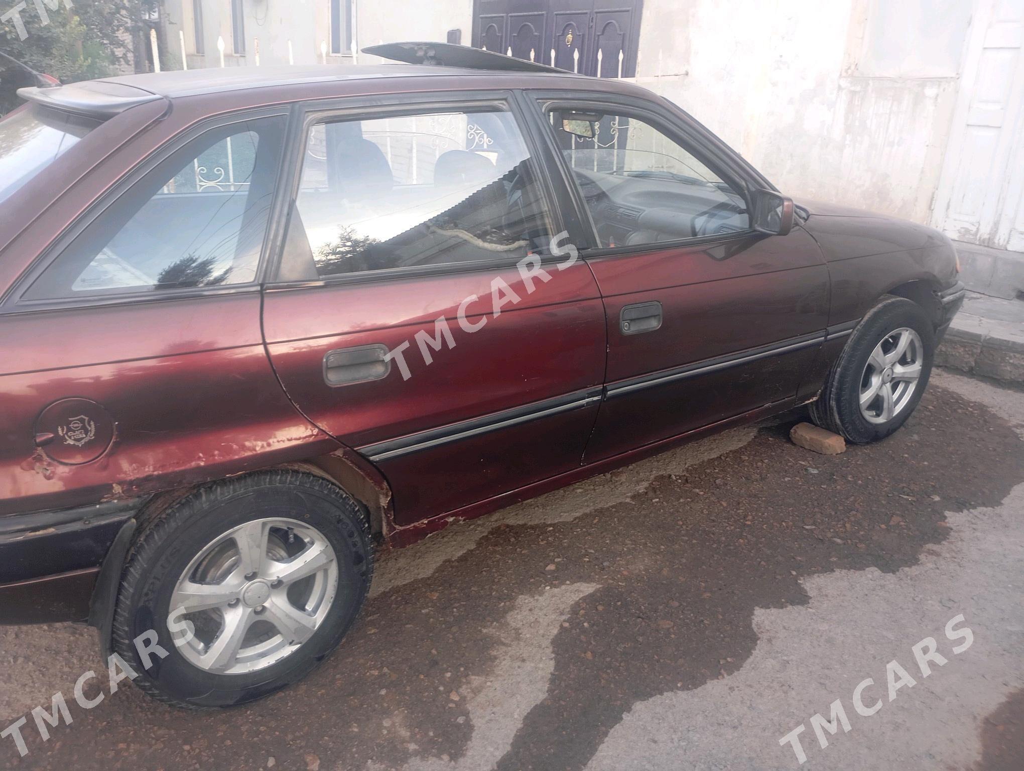 Opel Astra 1991 - 23 000 TMT - Дашогуз - img 4