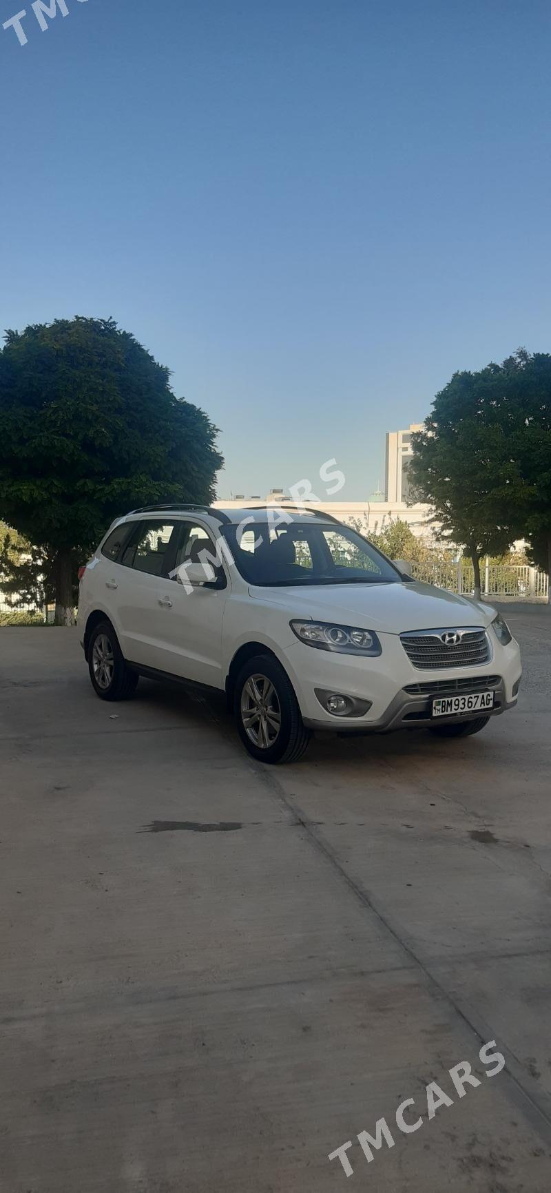 Hyundai Santa Fe 2011 - 215 000 TMT - Aşgabat - img 2