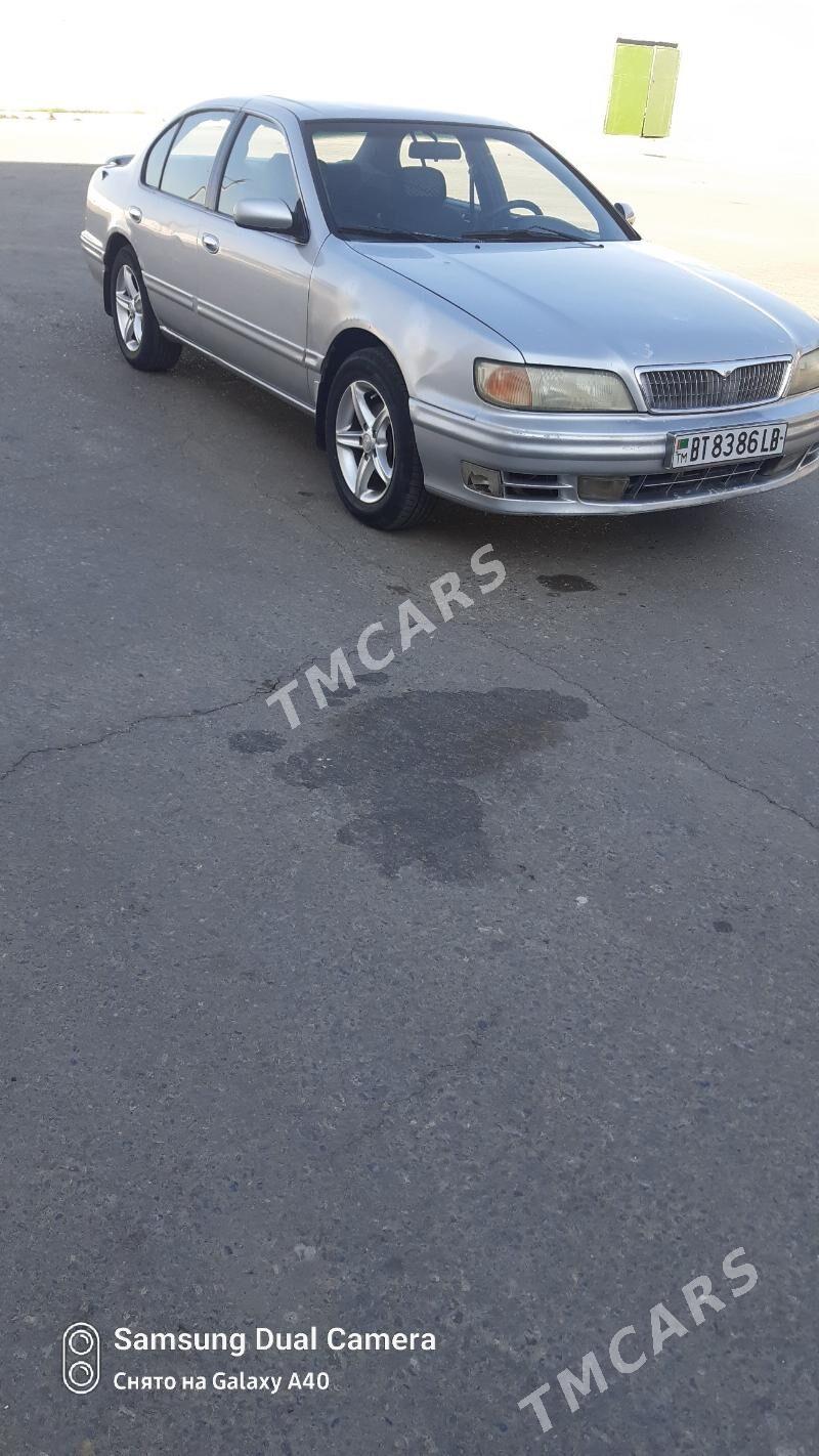 Nissan Maxima 1995 - 35 000 TMT - Сейди - img 2