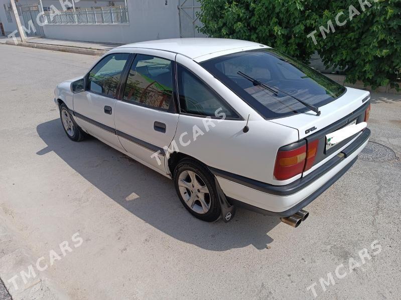 Opel Vectra 1992 - 27 000 TMT - Ашхабад - img 3