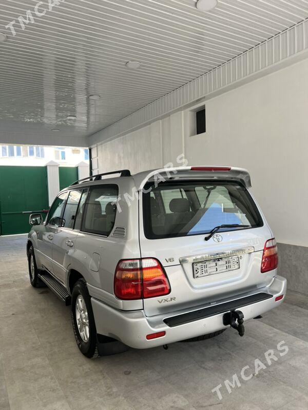 Toyota Land Cruiser 2002 - 400 000 TMT - Ак-Бугдайский этрап - img 3