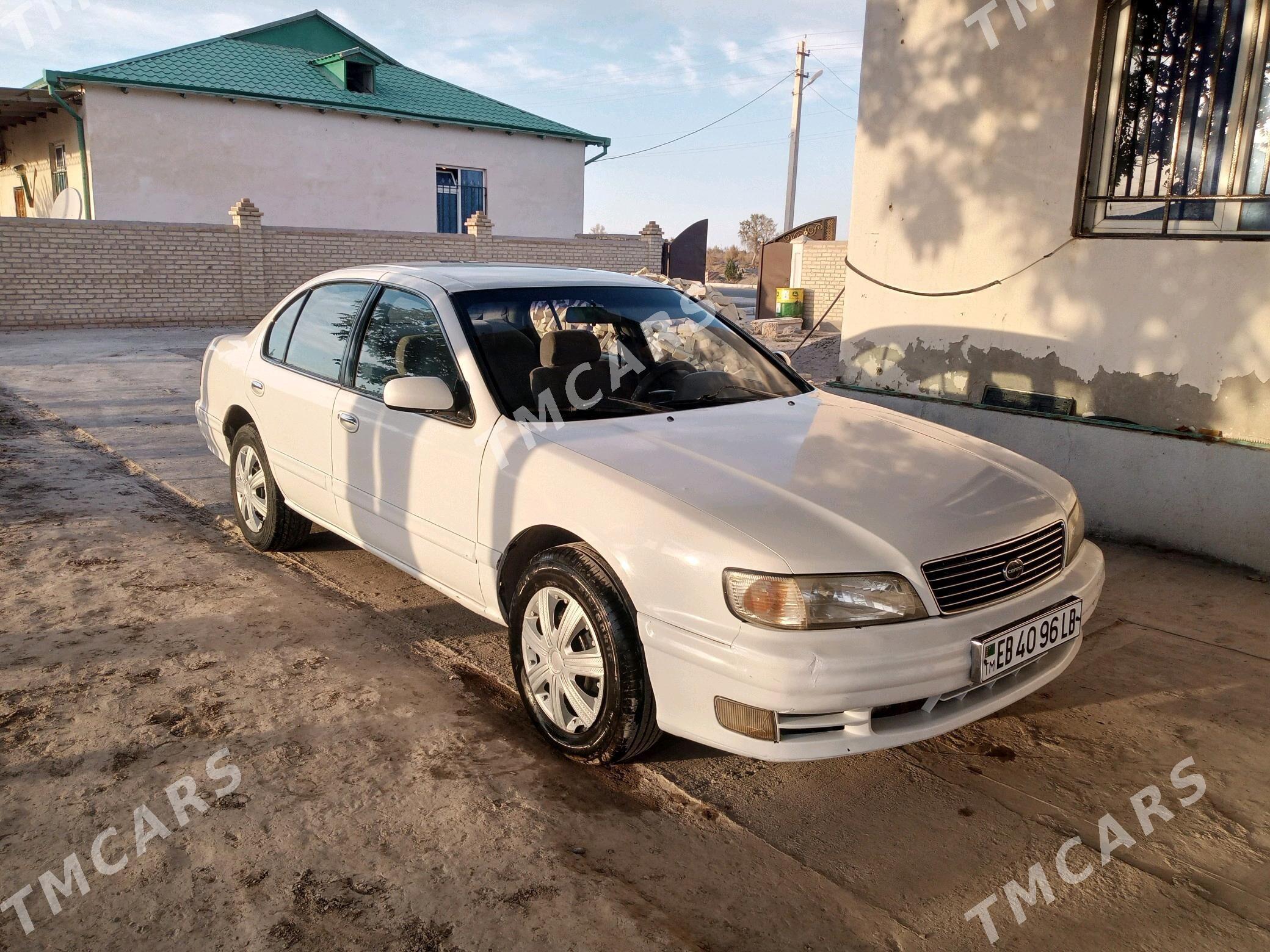 Nissan Cefiro 1995 - 30 000 TMT - Garabekewül - img 3