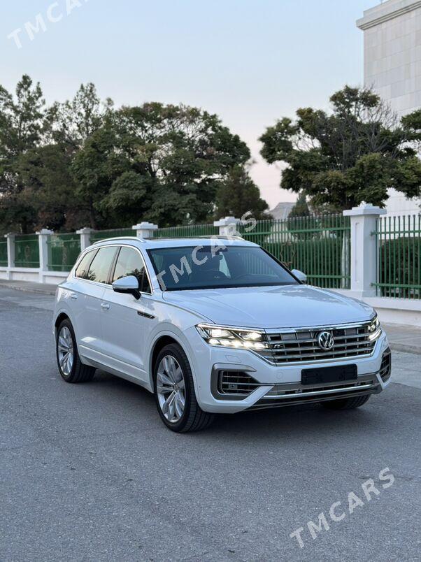 Volkswagen Touareg 2019 - 1 380 000 TMT - Ашхабад - img 4