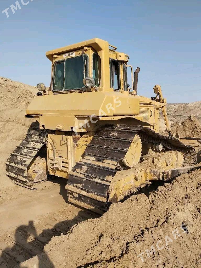 Caterpillar Dozer 1988 - 600 000 TMT - Тязе заман - img 6