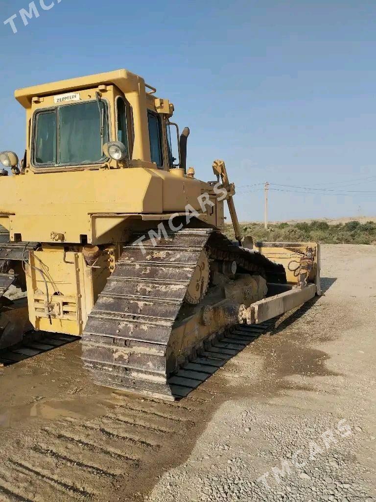 Caterpillar Dozer 1988 - 600 000 TMT - Тязе заман - img 9