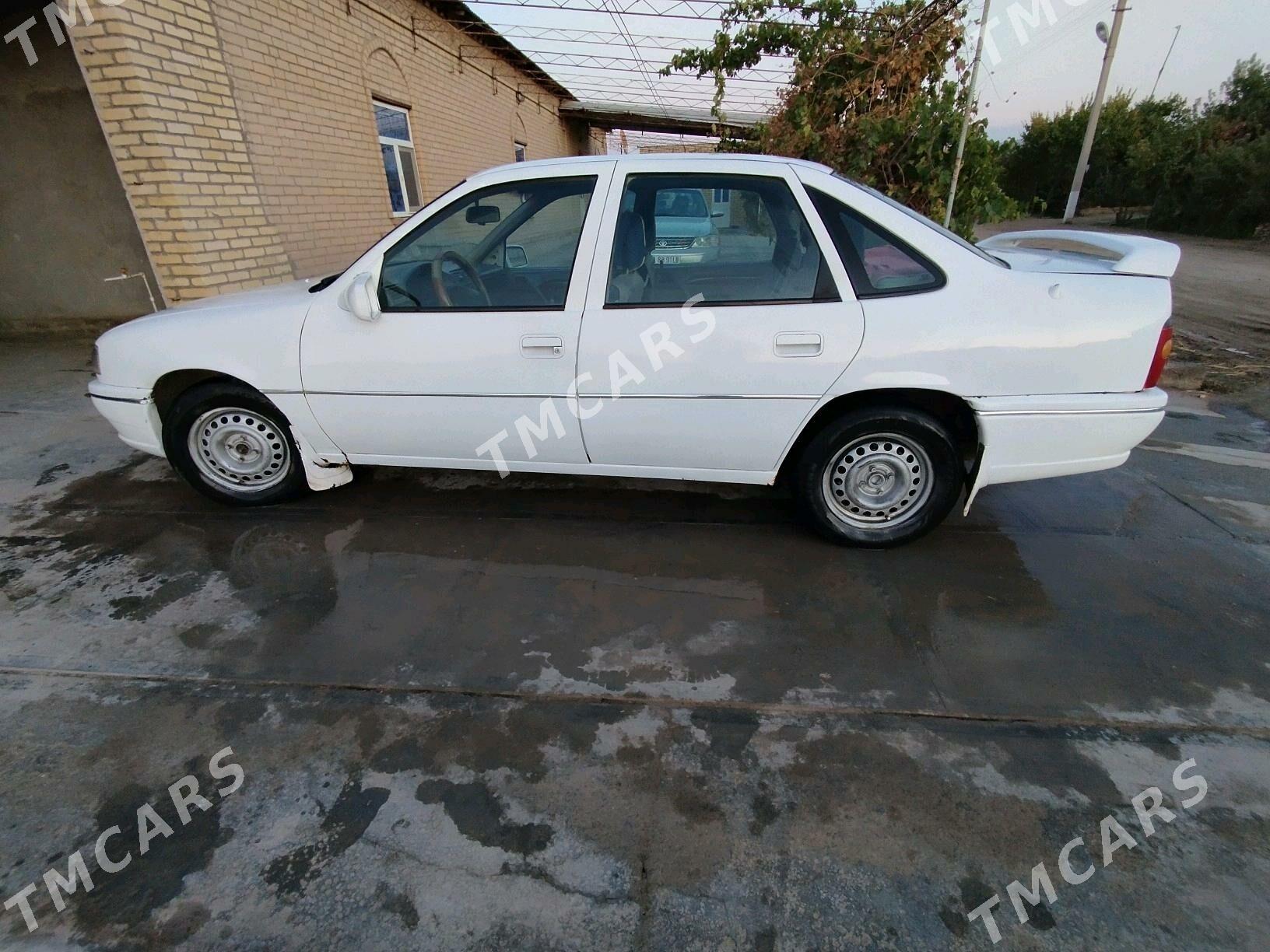 Opel Vectra 1993 - 33 000 TMT - Farap - img 6