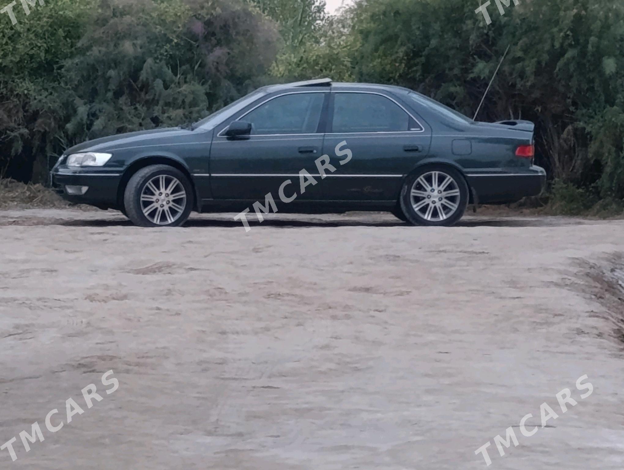 Toyota Camry 2001 - 145 000 TMT - Köneürgenç - img 8