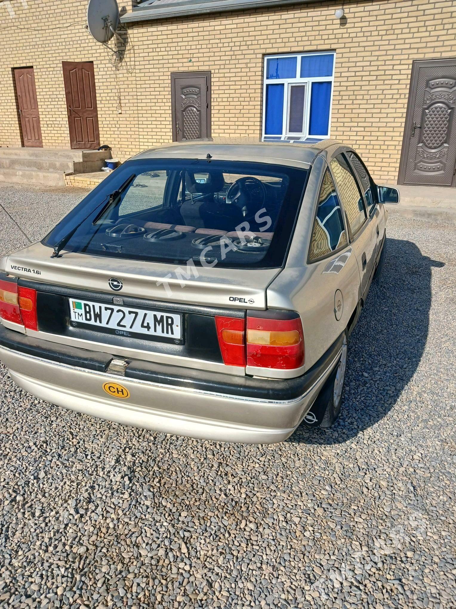 Opel Vectra 1992 - 25 000 TMT - Векильбазар - img 5