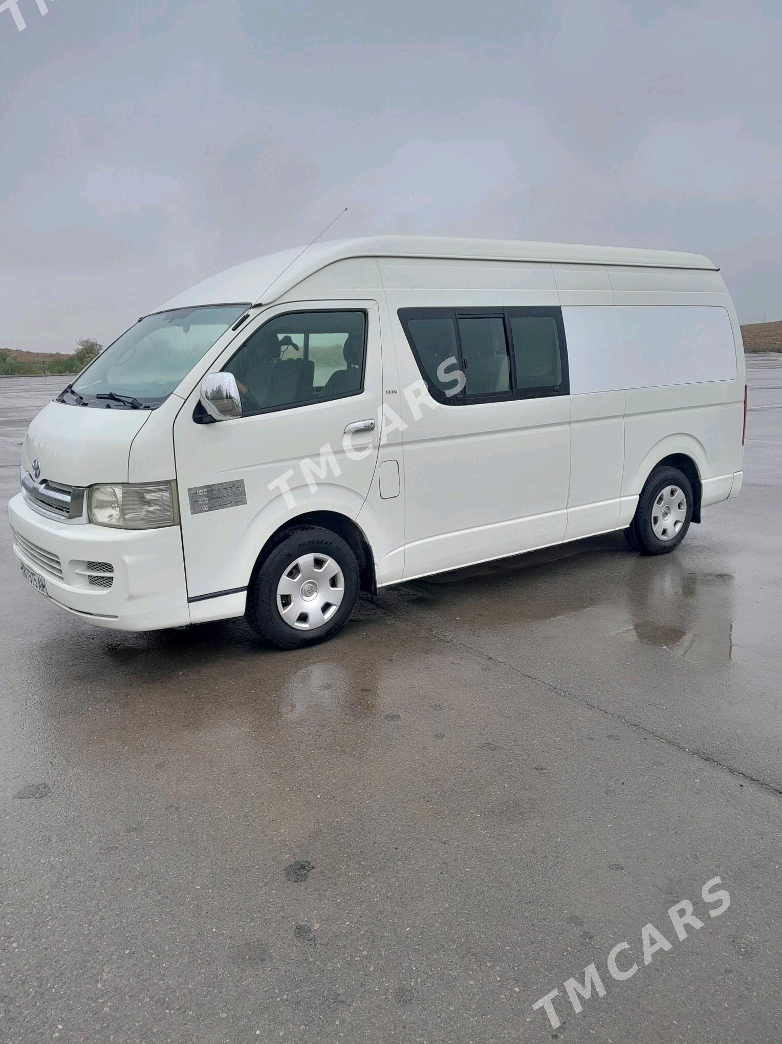 Toyota Hiace 2005 - 255 000 TMT - Ашхабад - img 2