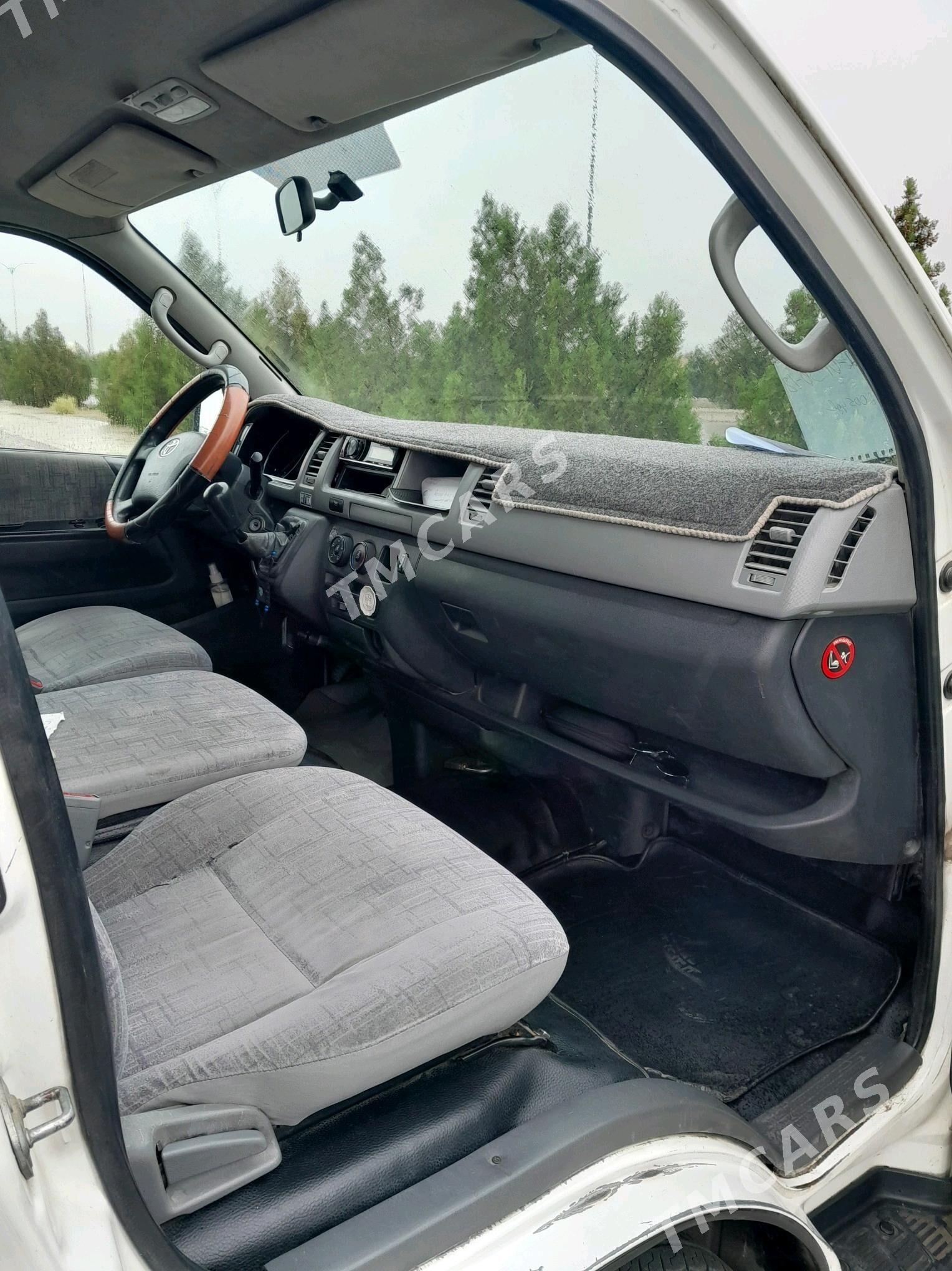 Toyota Hiace 2005 - 255 000 TMT - Ашхабад - img 7