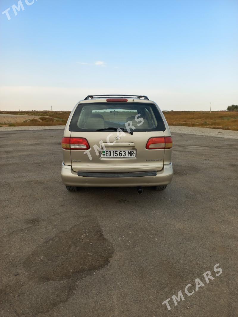 Toyota Sienna 2001 - 140 000 TMT - Ёлётен - img 2