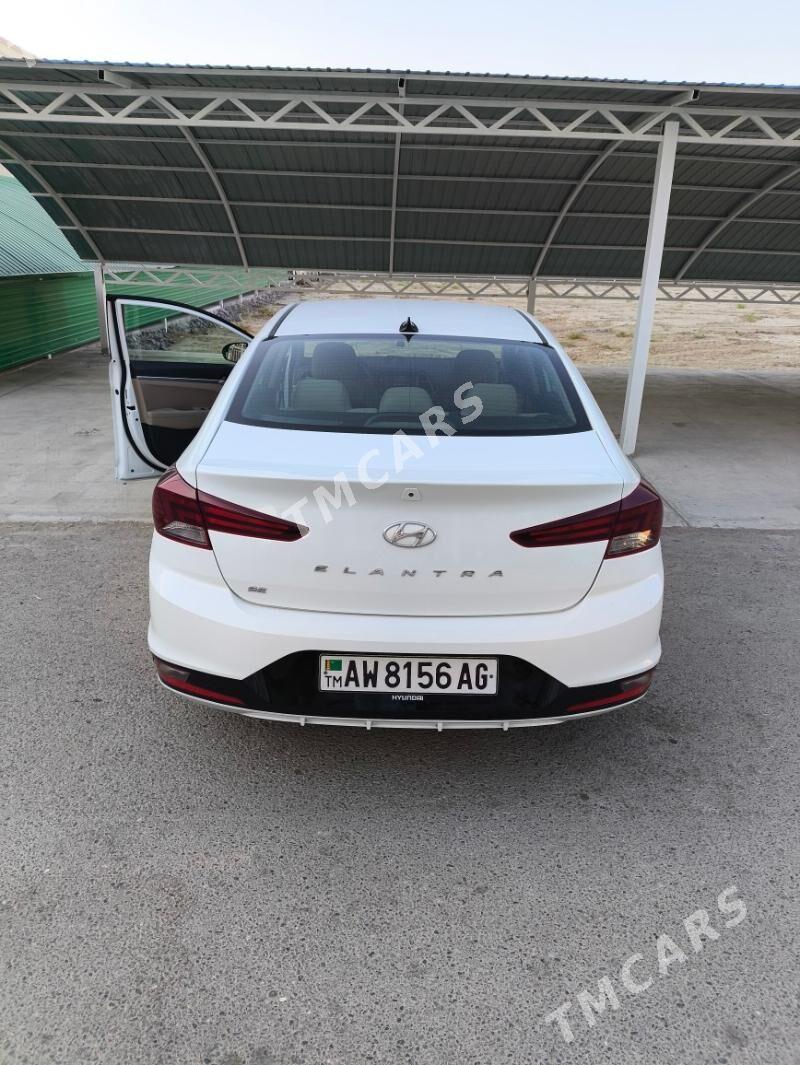 Hyundai Elantra 2019 - 180 000 TMT - Ашхабад - img 5