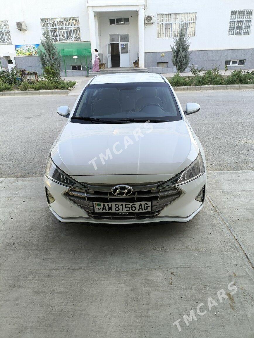 Hyundai Elantra 2019 - 180 000 TMT - Ашхабад - img 4