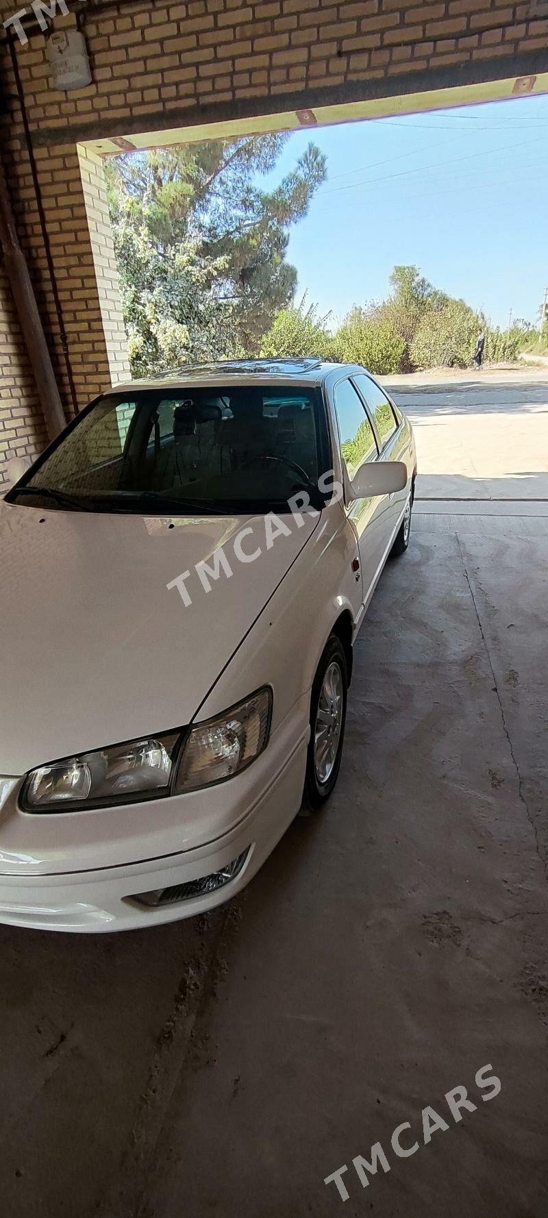 Toyota Camry 2001 - 160 000 TMT - Garabekewül - img 2