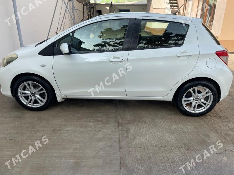 Toyota Yaris 2011 - 117 000 TMT - Garadamak - img 2