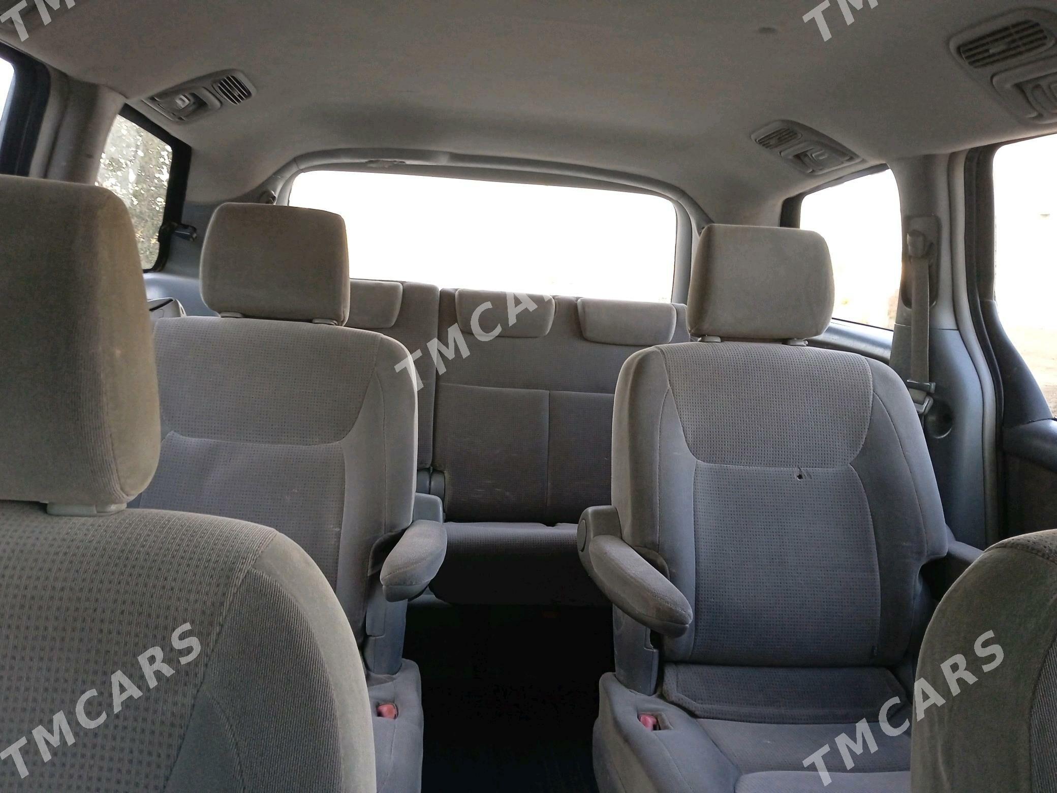 Toyota Sienna 2004 - 160 000 TMT - Кёнеургенч - img 6