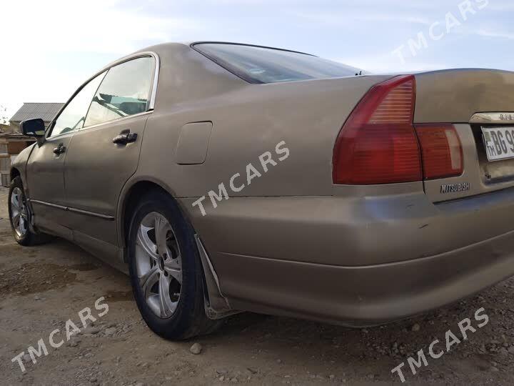 Mitsubishi Diamante 1995 - 14 000 TMT - Достлук - img 2