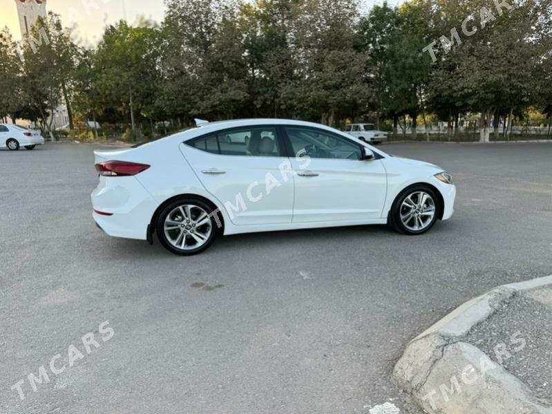 Hyundai Elantra 2016 - 192 000 TMT - Garadamak - img 5