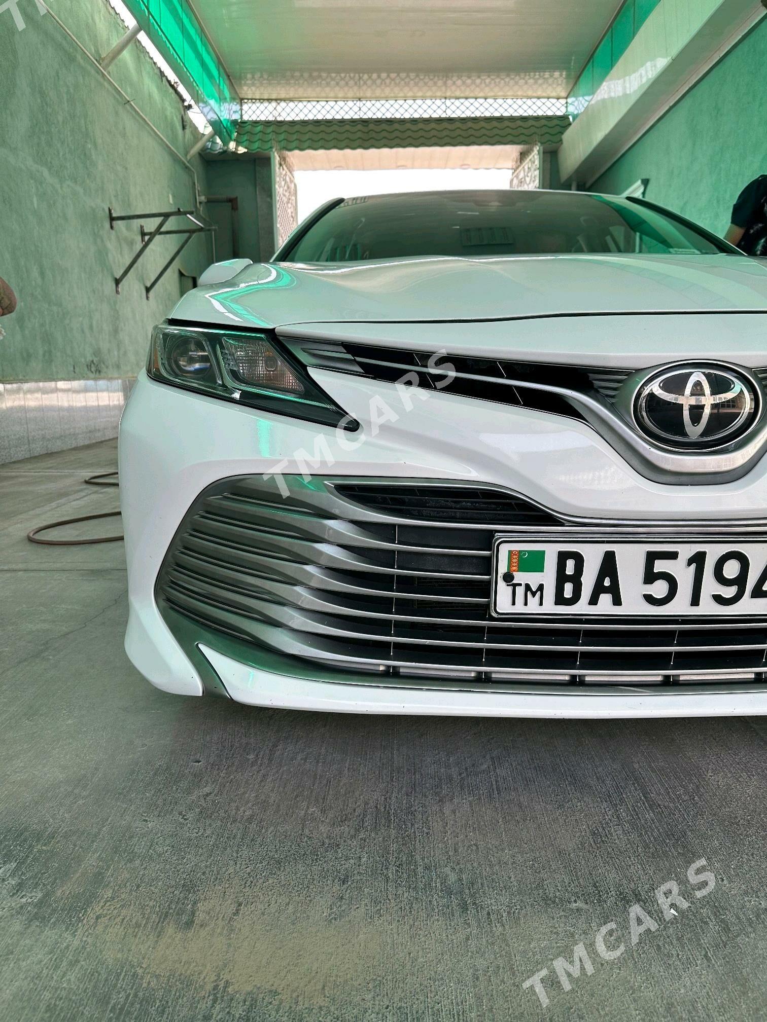 Toyota Camry 2020 - 260 000 TMT - Ашхабад - img 8