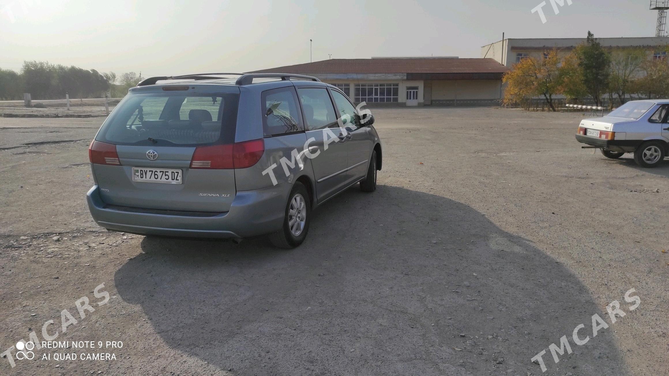 Toyota Sienna 2005 - 160 000 TMT - Кёнеургенч - img 3