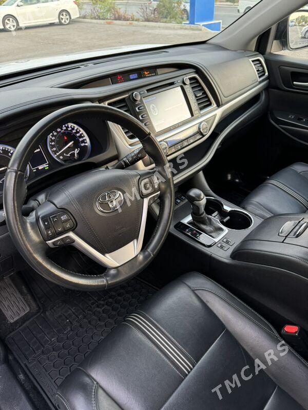 Toyota Highlander 2017 - 530 000 TMT - Ашхабад - img 2