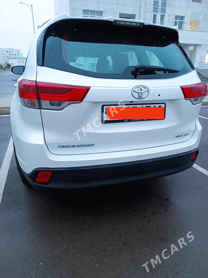 Toyota Highlander 2019 - 540 000 TMT - Олимпийский городок - img 4