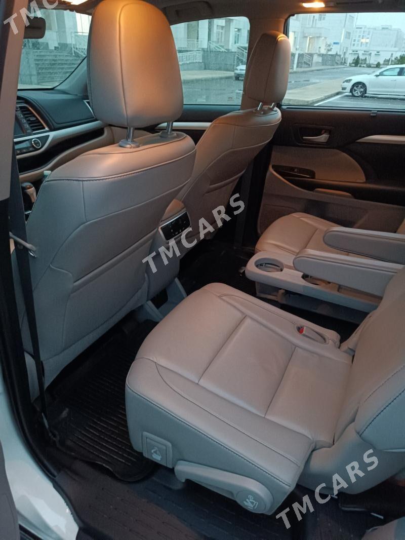 Toyota Highlander 2019 - 540 000 TMT - Олимпийский городок - img 6