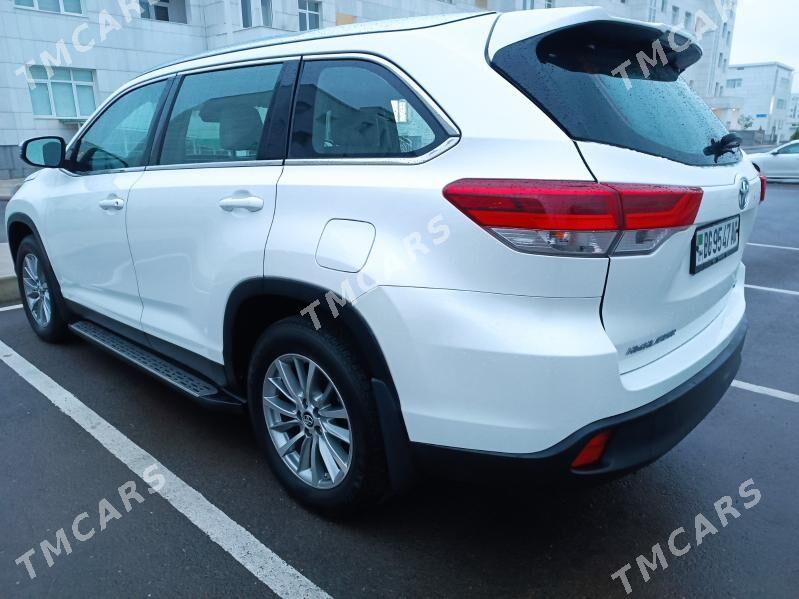 Toyota Highlander 2019 - 540 000 TMT - Олимпийский городок - img 3