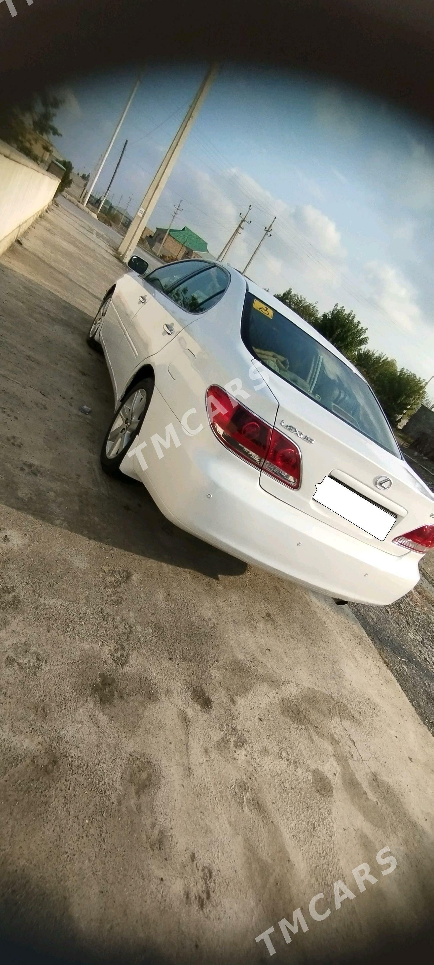 Lexus ES 300 2003 - 150 000 TMT - Бахарден - img 2