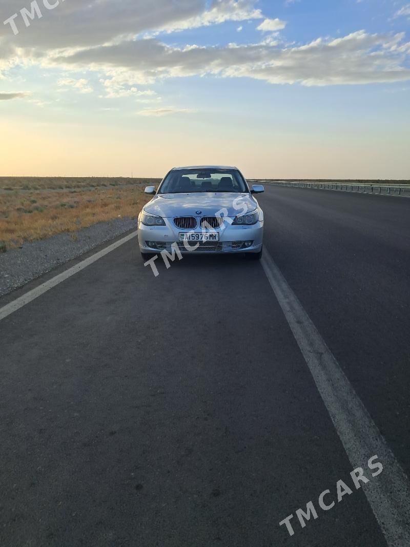 BMW E60 2004 - 140 000 TMT - Бедев - img 2