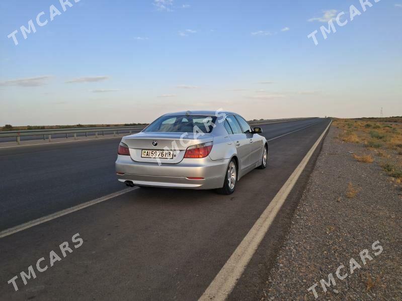 BMW E60 2004 - 140 000 TMT - Бедев - img 4