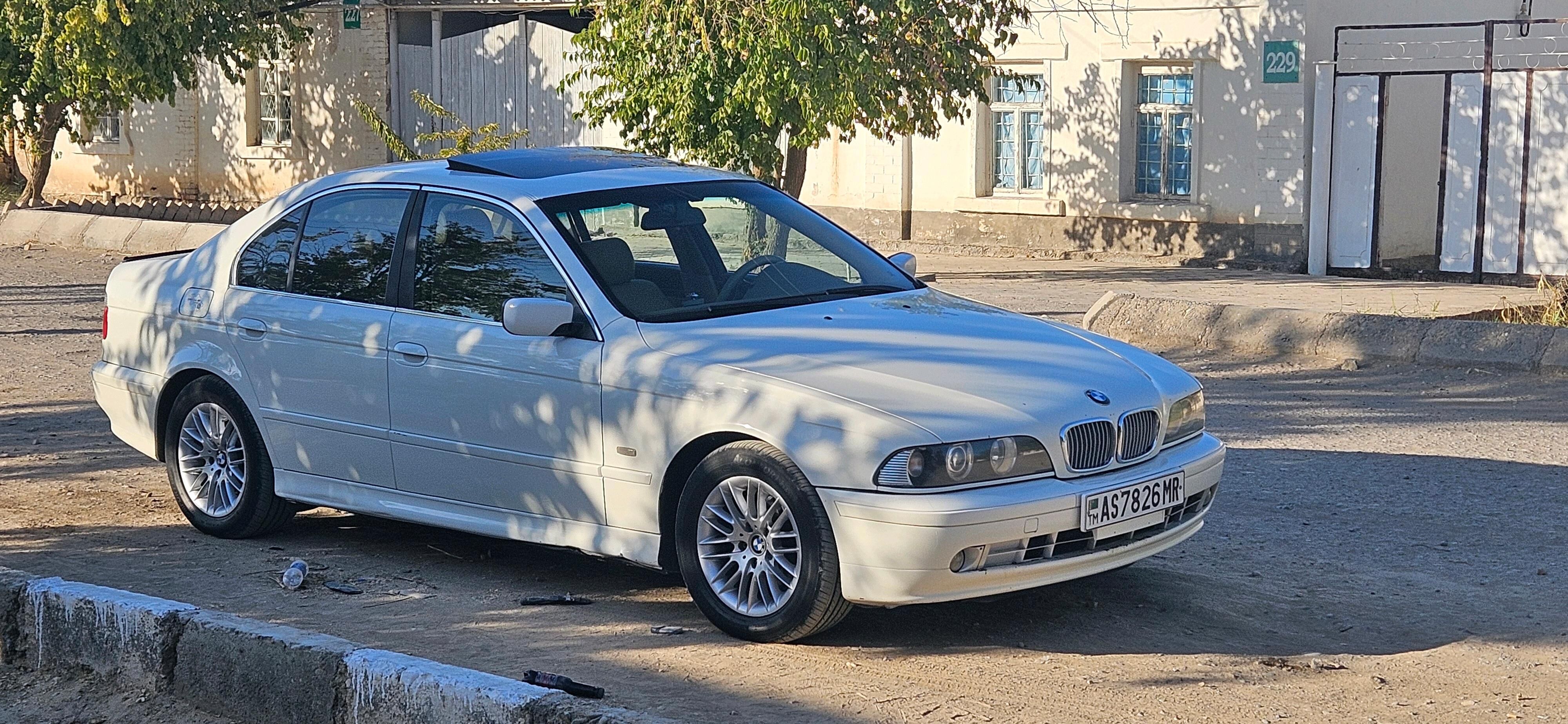 BMW E39 2002 - 120 000 TMT - Байрамали - img 5