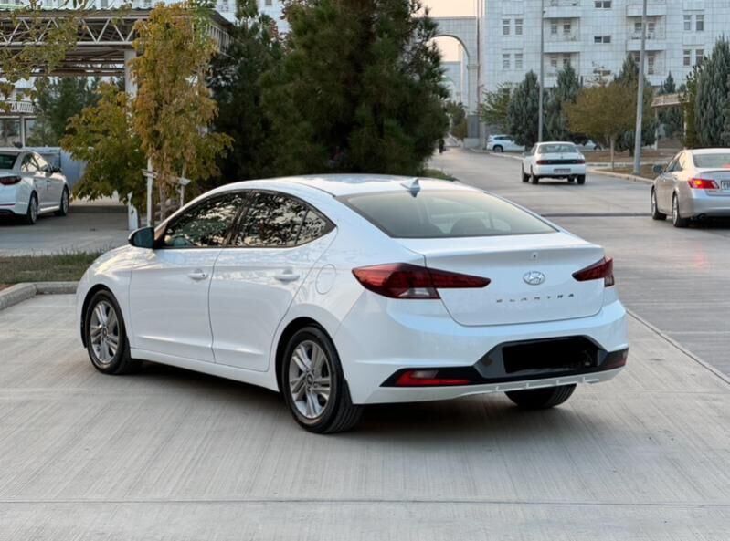 Hyundai Elantra 2020 - 213 000 TMT - Aşgabat - img 5