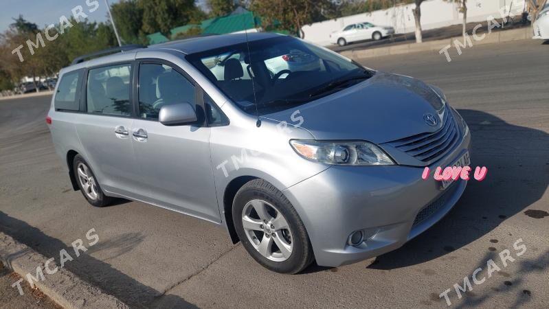 Toyota Sienna 2012 - 265 000 TMT - 30 mkr - img 2